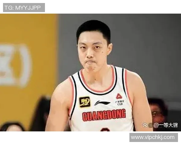 约翰-埃格伯努暂时复出，广东男篮连胜开启季后赛之旅