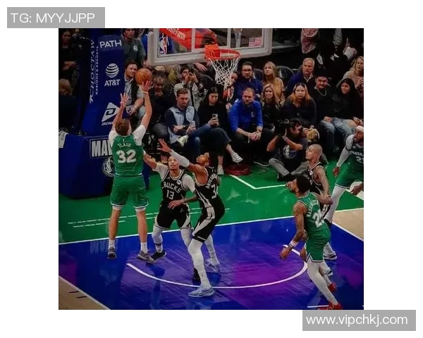 雄鹿与独行侠精彩对决视频回顾NBA赛季激烈碰撞瞬间合集