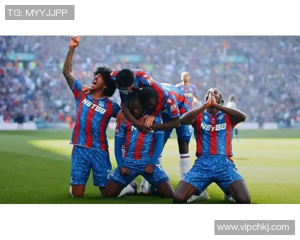 水晶宫与哈德斯的精彩对决比分揭晓赛季精彩瞬间回顾 水晶宫与哈德斯的精彩对决比分揭晓赛季精彩瞬间回顾